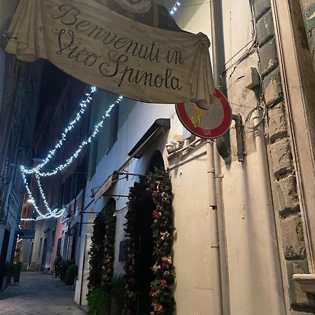 “A Ca Di Amelia” Apartment Savona Luaran gambar