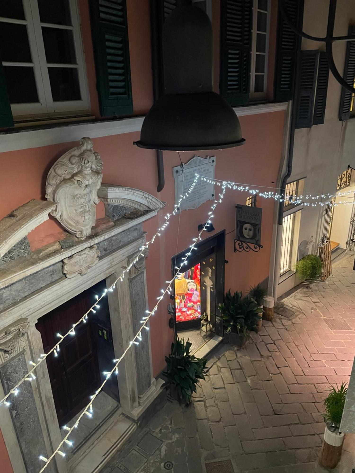“A Ca Di Amelia” Apartment Savona Luaran gambar